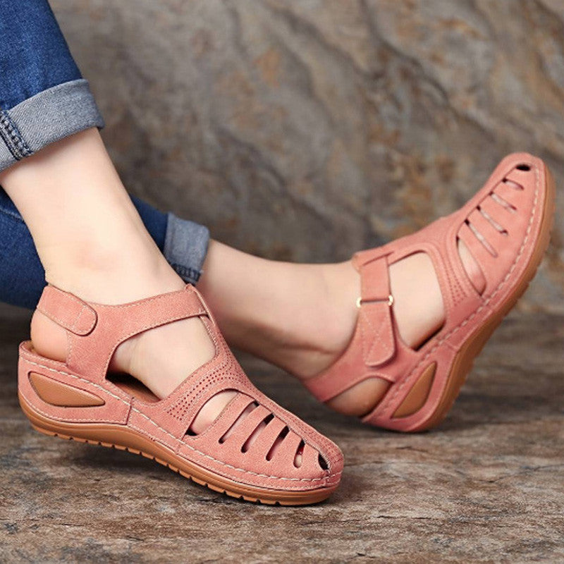 Vara Closed Comfort Sandals