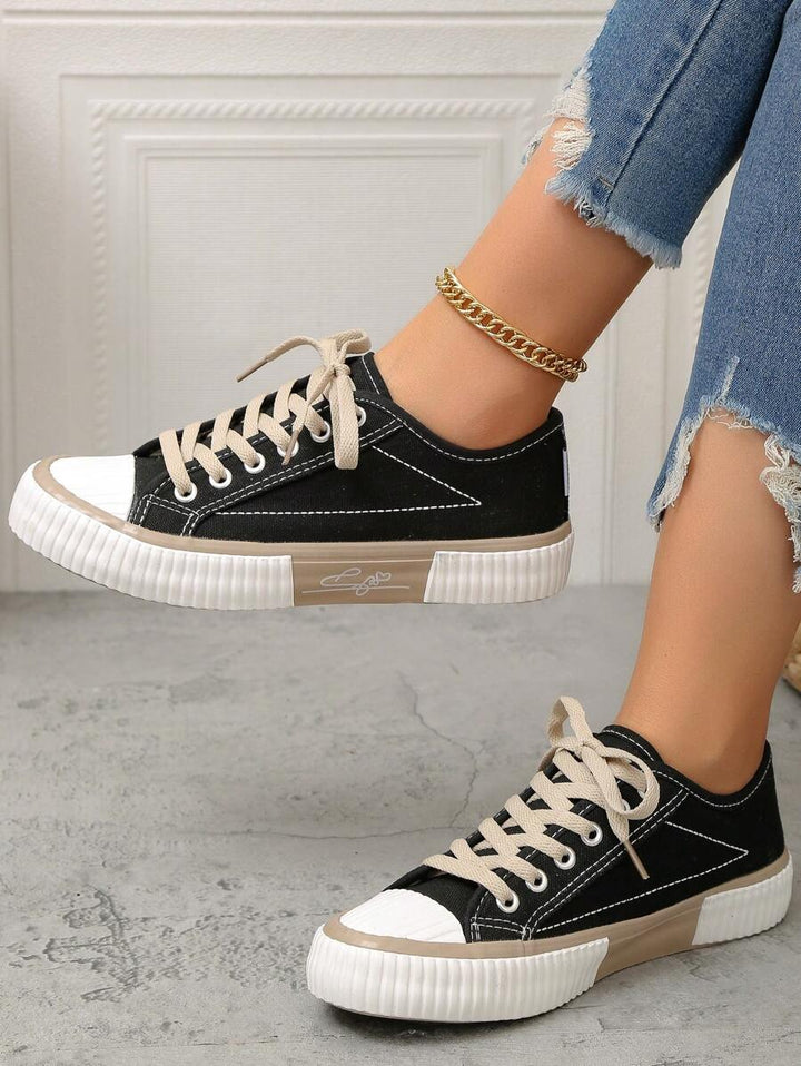 Briarwood Two-Tone Heritage Oxford Sneakers
