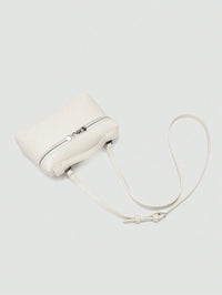 EVLO – Kleine Handtasche aus genarbtem Leder – Beige