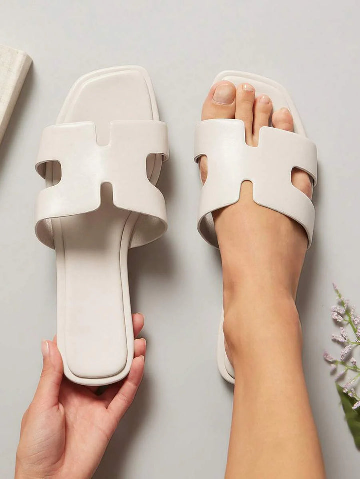Valenne Slide – Minimal Luxe Flat Sandals