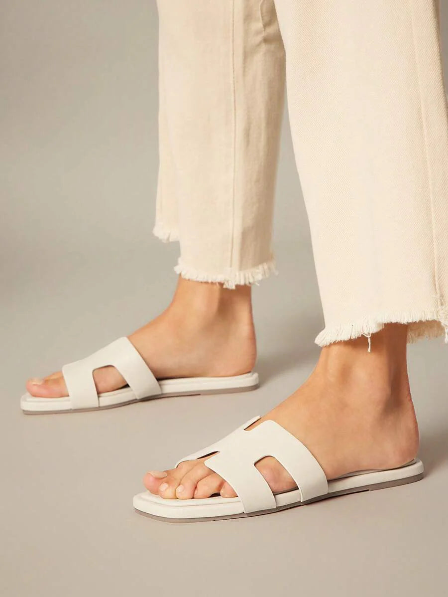 Valenne Slide – Minimal Luxe Flat Sandals