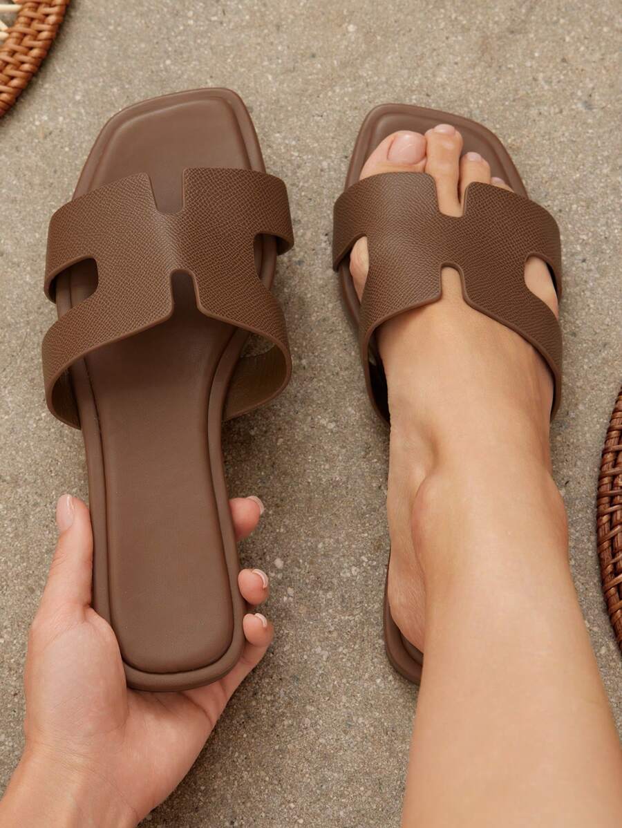 Valenne Slide – Minimal Luxe Flat Sandals