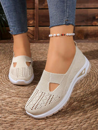 Aeris Glide – Breathable Comfort Slip-On