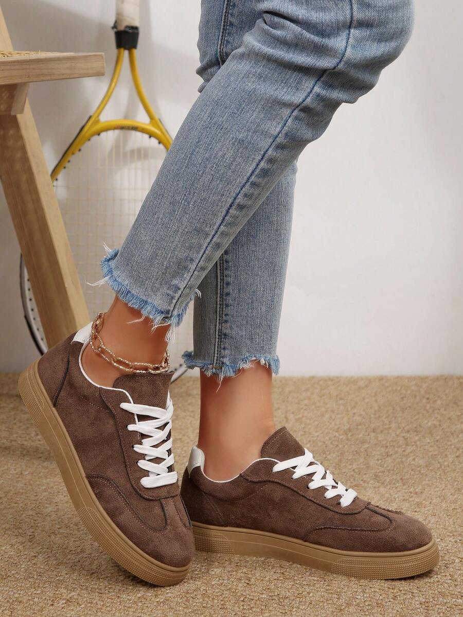 Marlow Court Vintage Suede Casual Sneakers