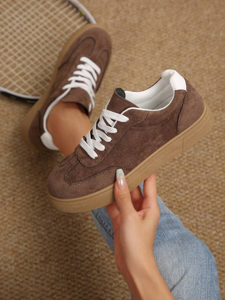 Marlow Court Vintage Suede Casual Sneakers