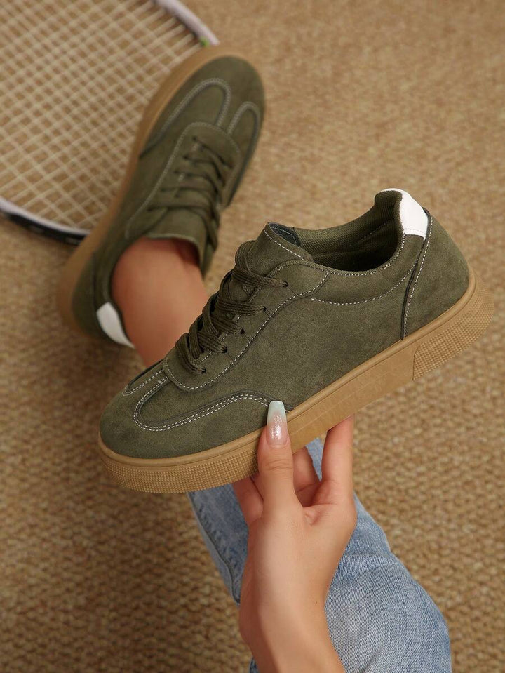 Marlow Court Vintage Suede Casual Sneakers