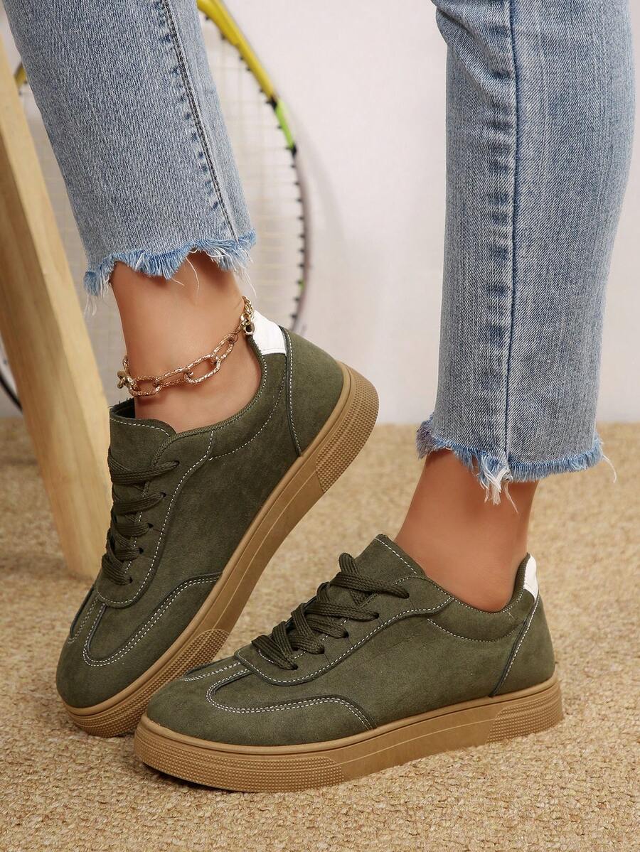 Marlow Court Vintage Suede Casual Sneakers