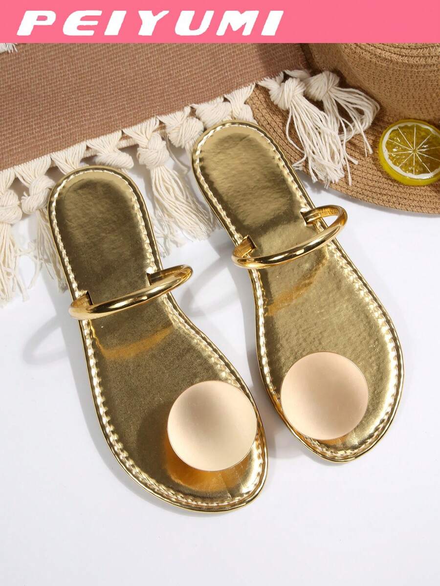 Kaelis Charm – Boho Statement Platte Sandalen