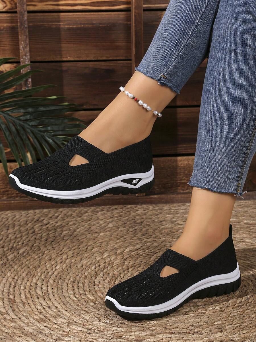 Aeris Glide – Breathable Comfort Slip-On