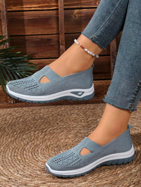 Aeris Glide – Breathable Comfort Slip-On
