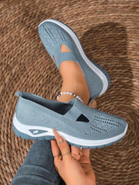 Aeris Glide – Breathable Comfort Slip-On