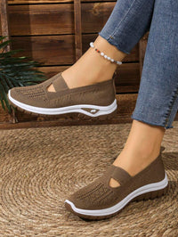 Aeris Glide – Breathable Comfort Slip-On