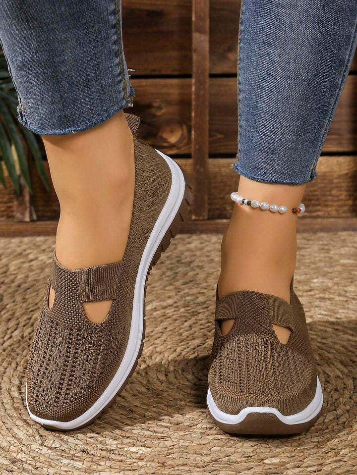 Aeris Glide – Breathable Comfort Slip-On