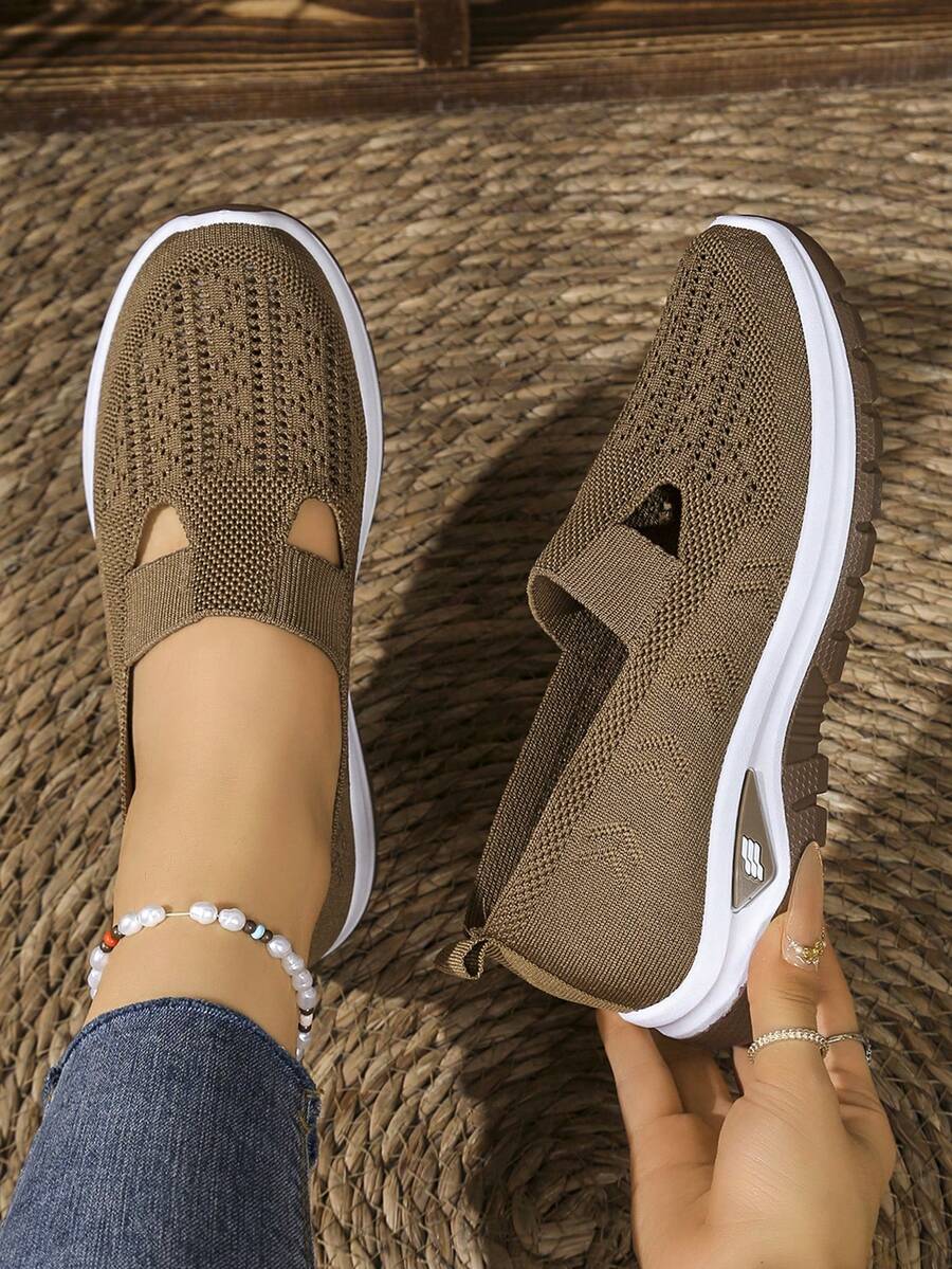 Aeris Glide – Breathable Comfort Slip-On