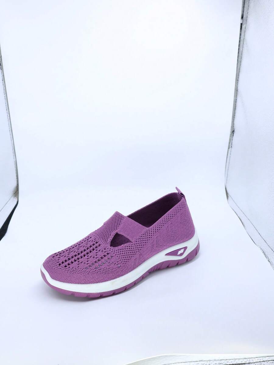 Aeris Glide – Breathable Comfort Slip-On