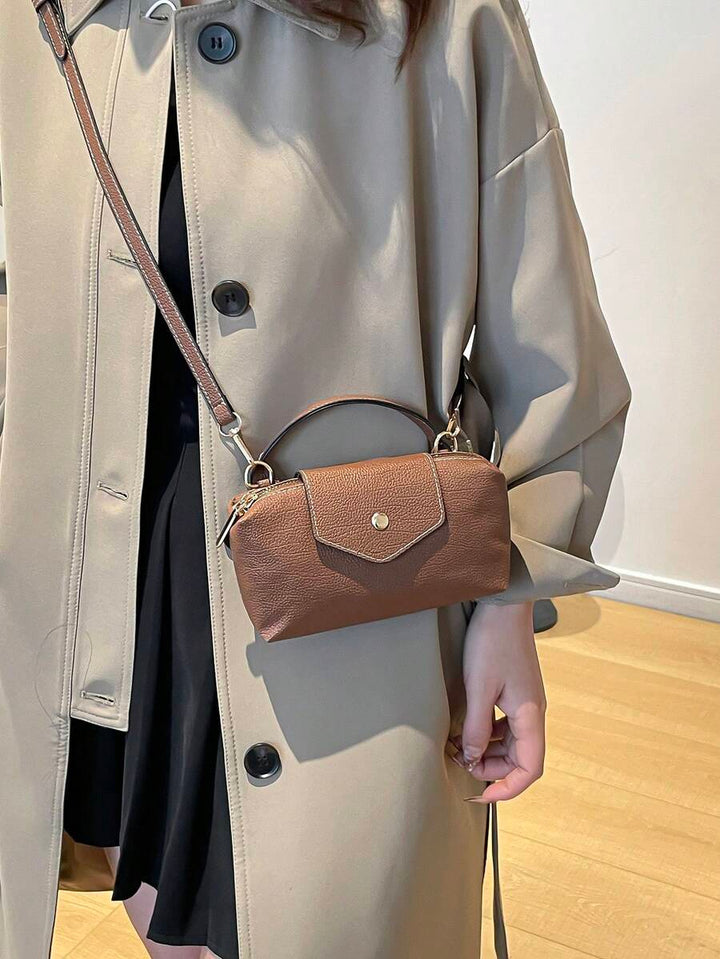 Mini waterdichte nylon tas voor dames met contrasterende details