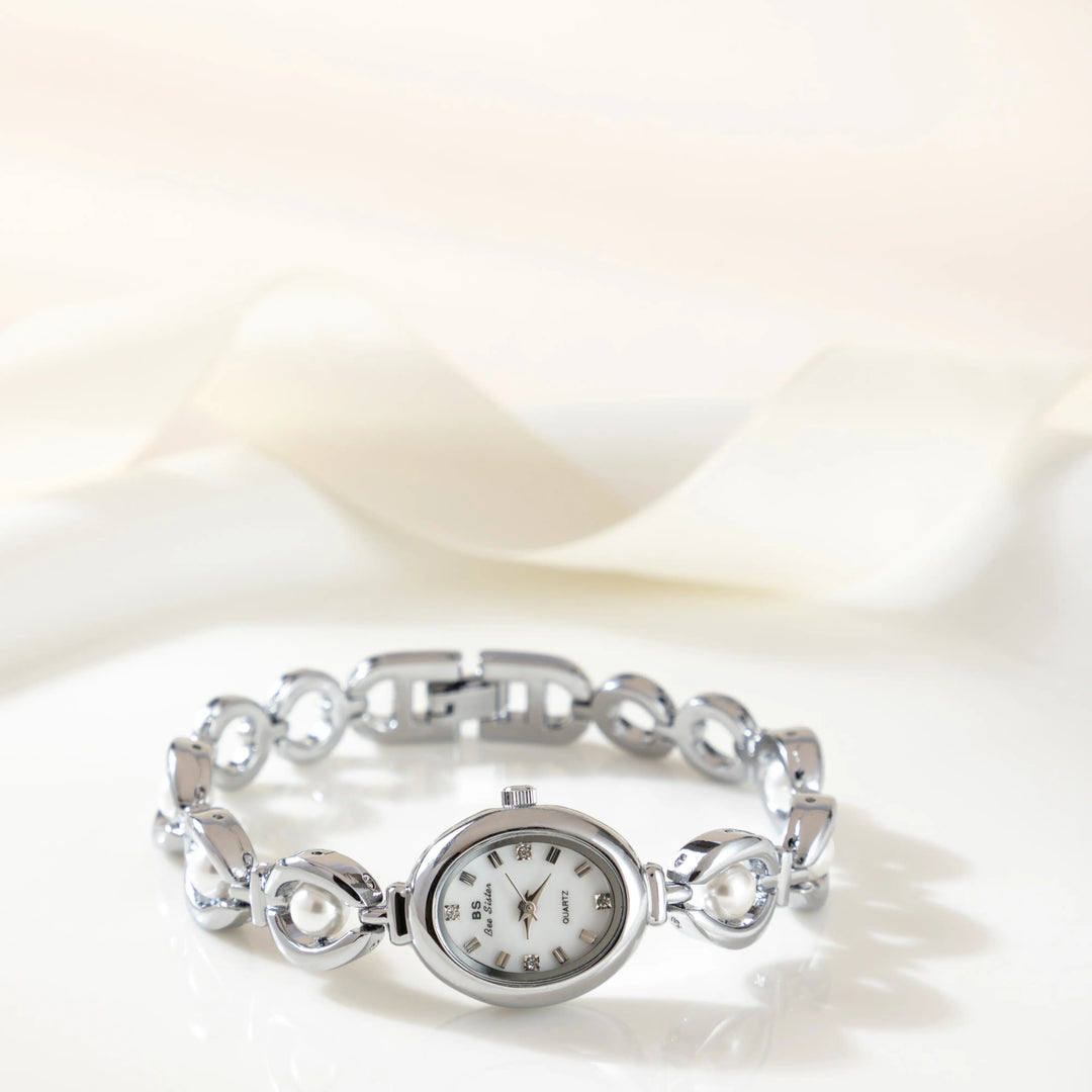 Lora Facet Horloge