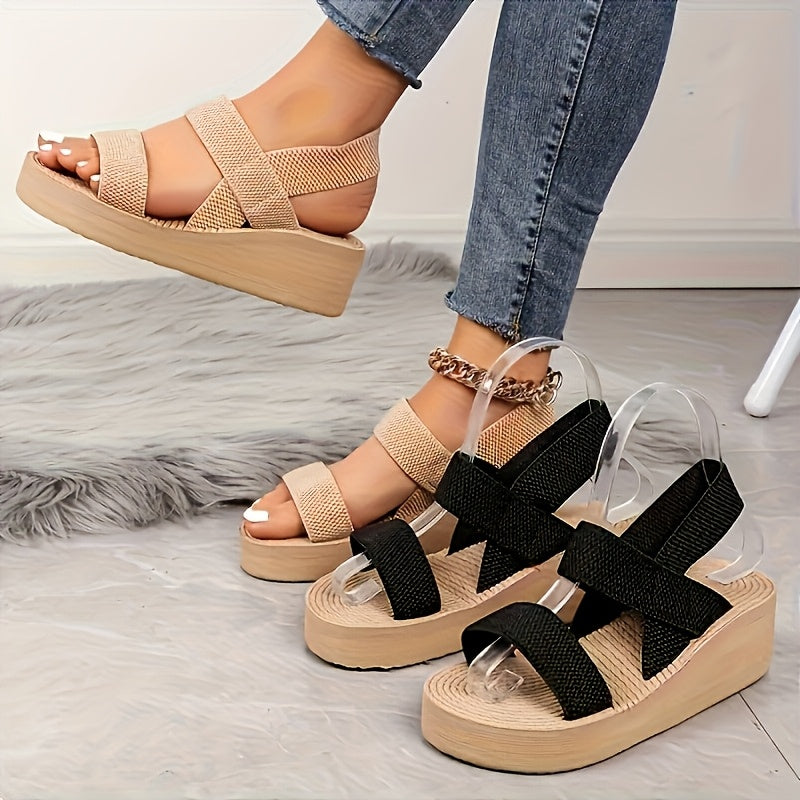 Sandalen met bandjes over de wreef en plateauzool