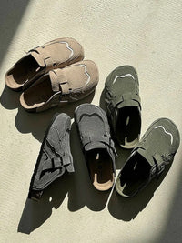 DCRB Wavey Clogs