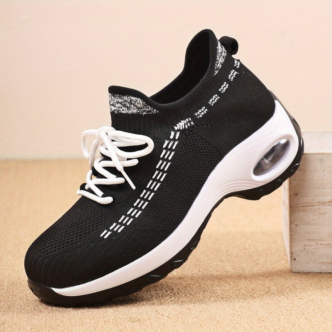 Noir Lift Knit Sneakers