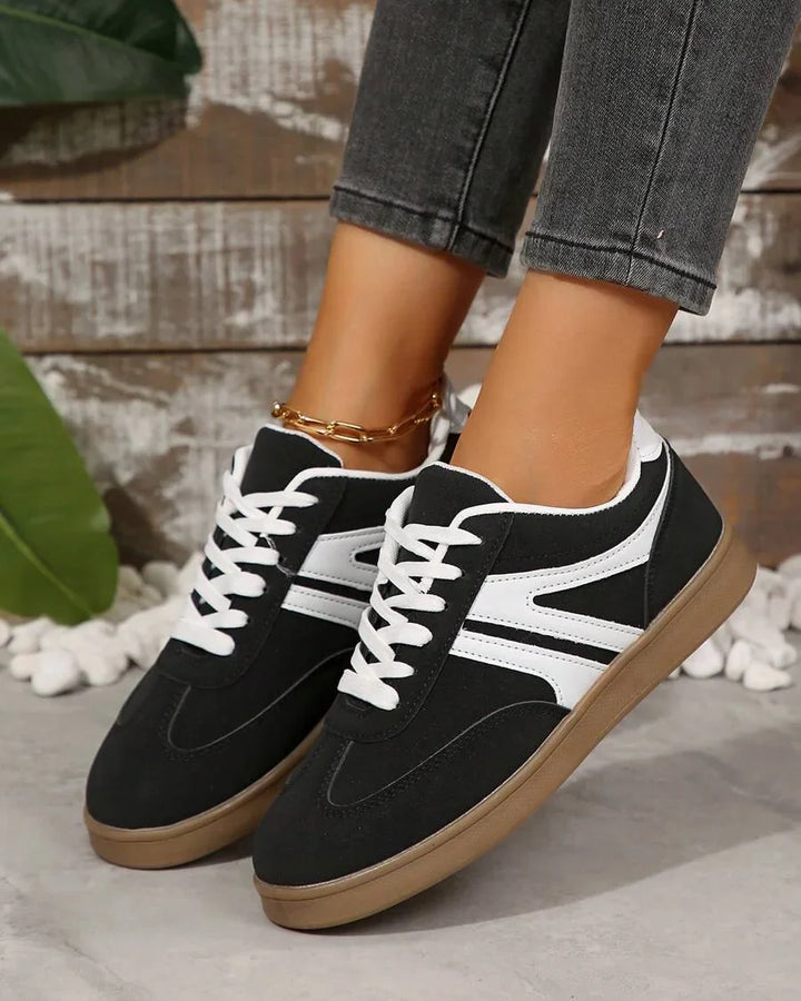 Harbor Court Black Gum Sole Sneakers