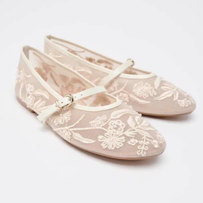 Elowen Ivory – Geborduurde Mesh Mary Jane Ballerina's