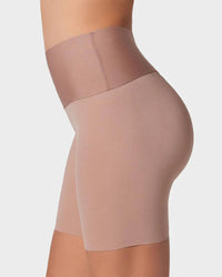 Lightweight Slimming High-Waist Yoga Shorts