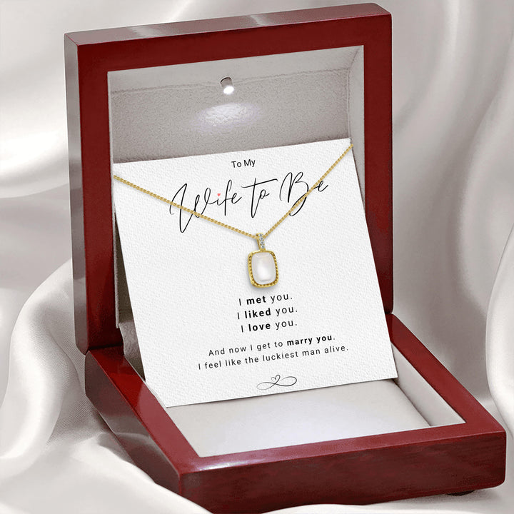 Met Liked Love - Wife to Be Iridescent Pearl
