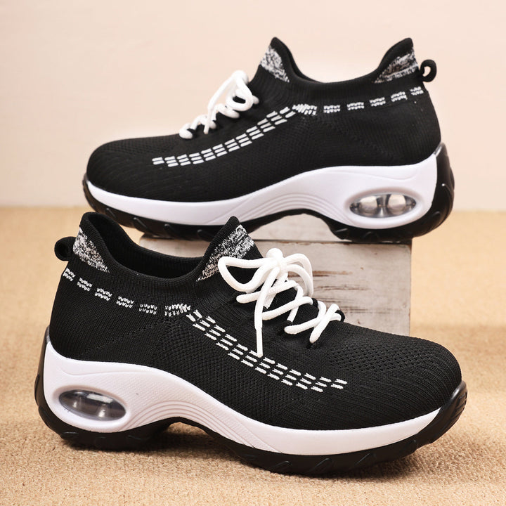 Noir Lift Knit Sneakers