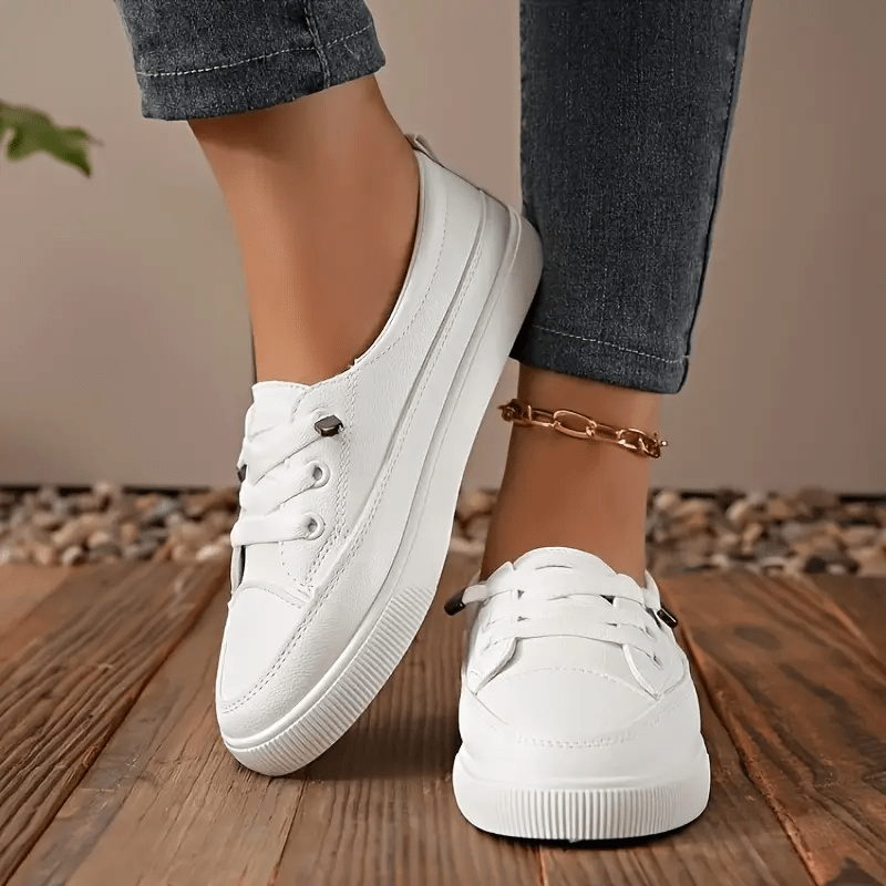 Linea Minimal Lace Sneakers