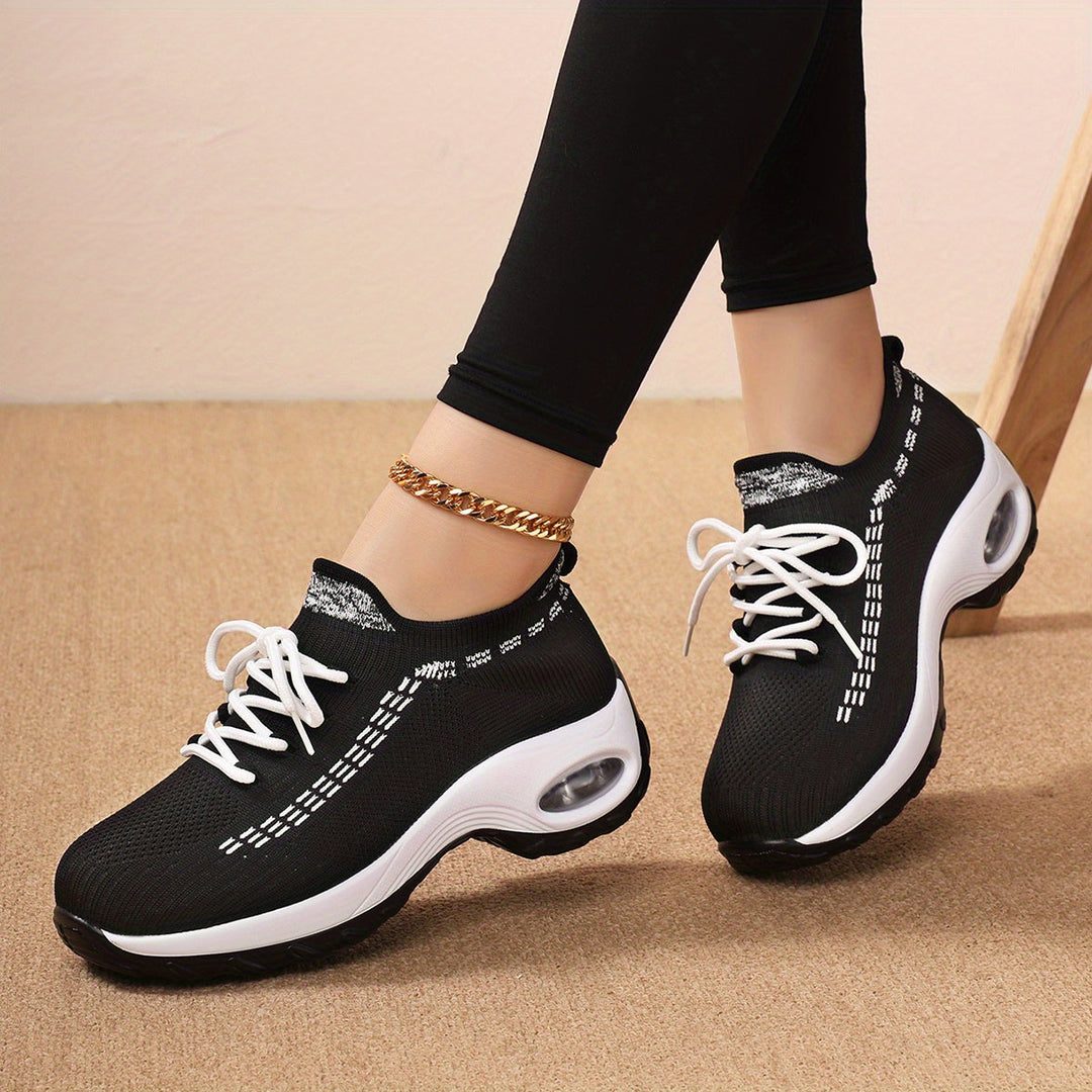 Noir Lift Knit Sneakers
